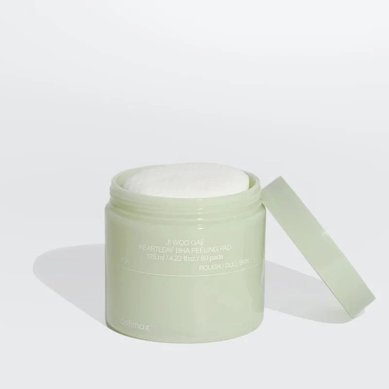 Korean exfoliating pads for oil control and smoother skin